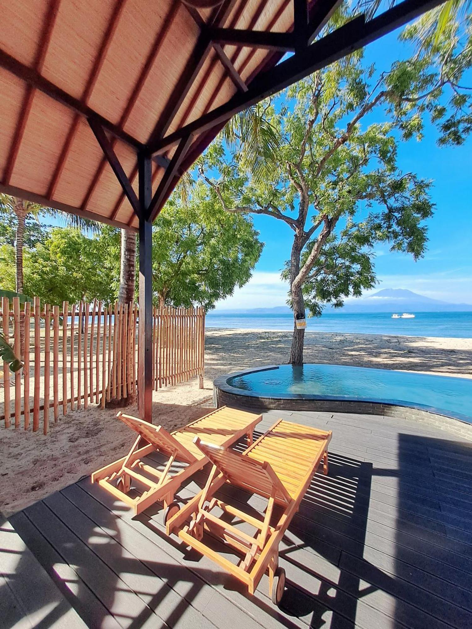 Beach House Penida Ped Exterior photo